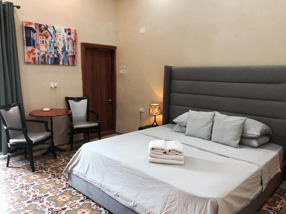 Lh Sliema (Adults Only) Hotel Exterior photo
